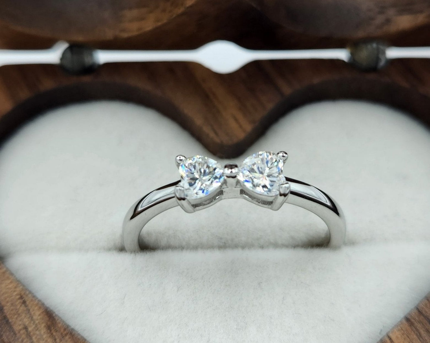Moissanite-Silver-Ring-DALIA_4