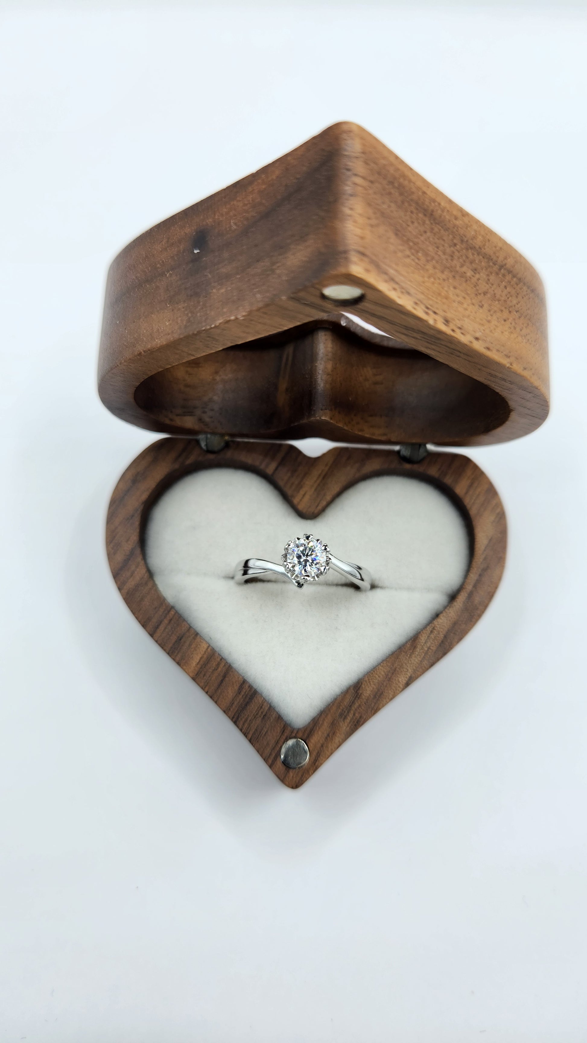 Moissanite-Silver-Ring-DREAMS_4