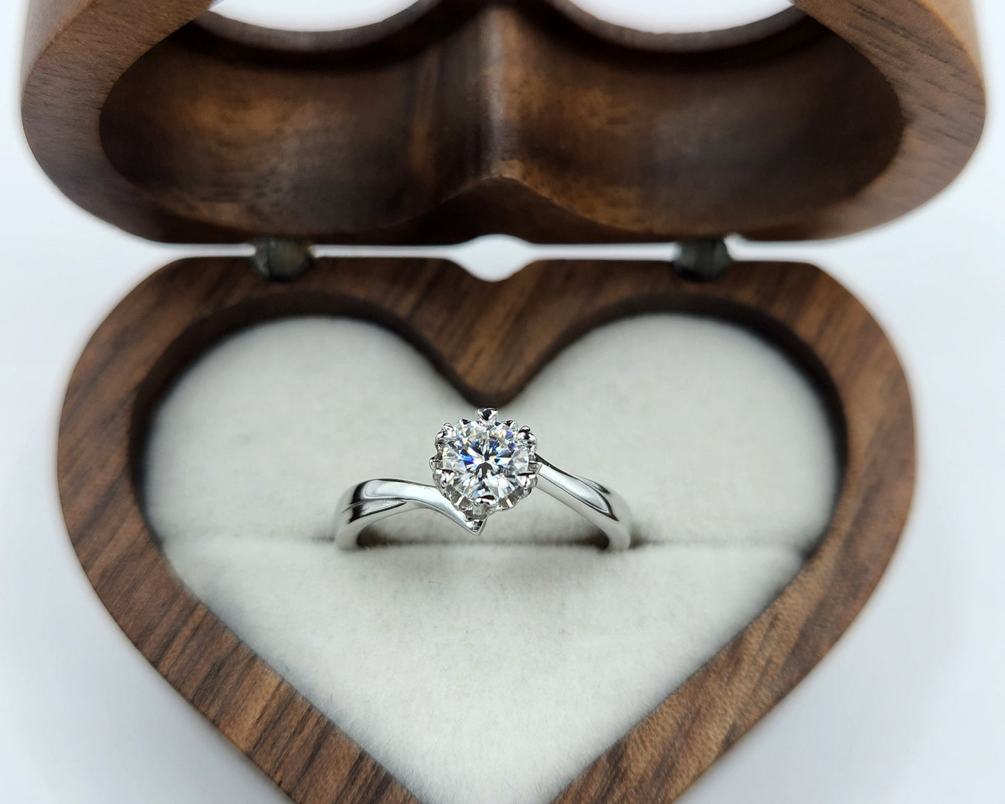 Moissanite-Silver-Ring-DREAMS_5
