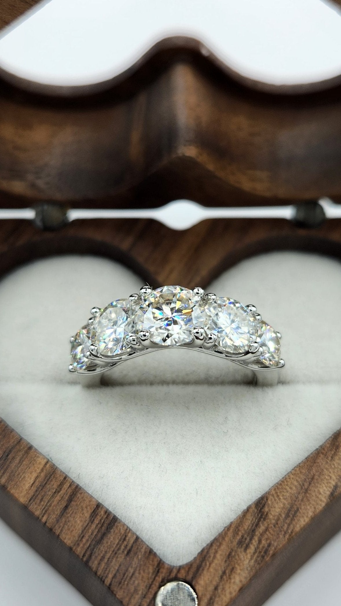 Moissanite-Silver-Ring-Eliana_6