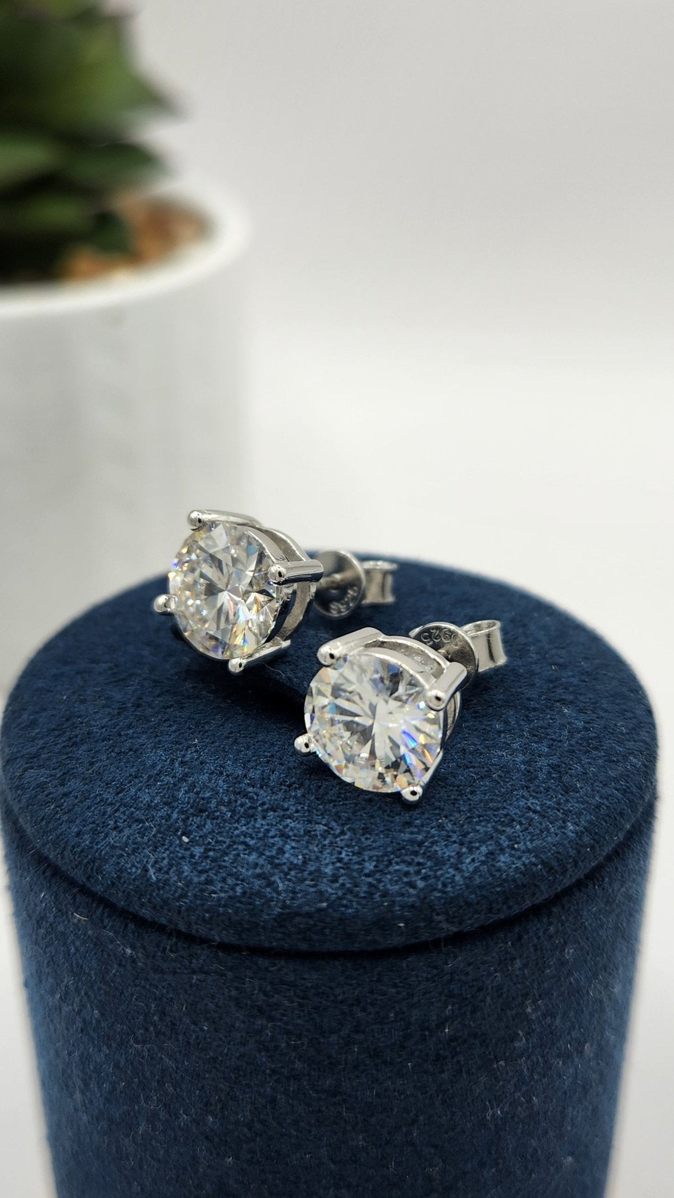 Moissanite Silver Earring - VELVET 2