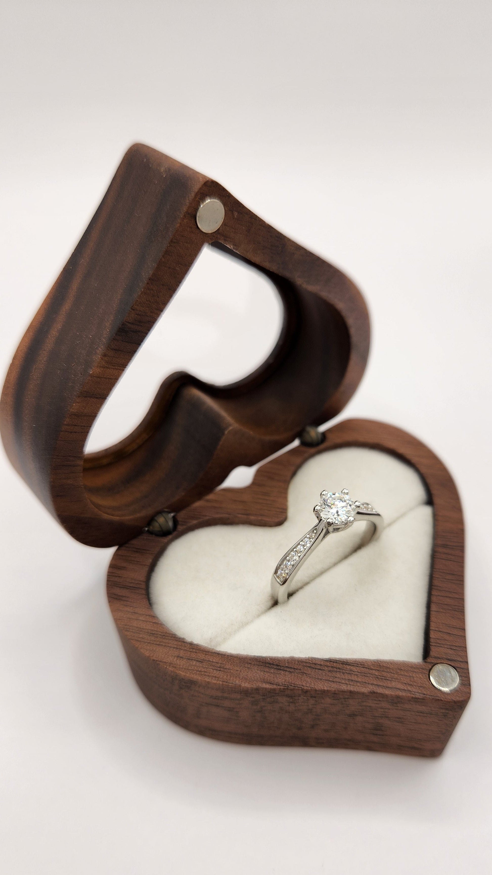 Moissanite Silver Ring - CATALINA