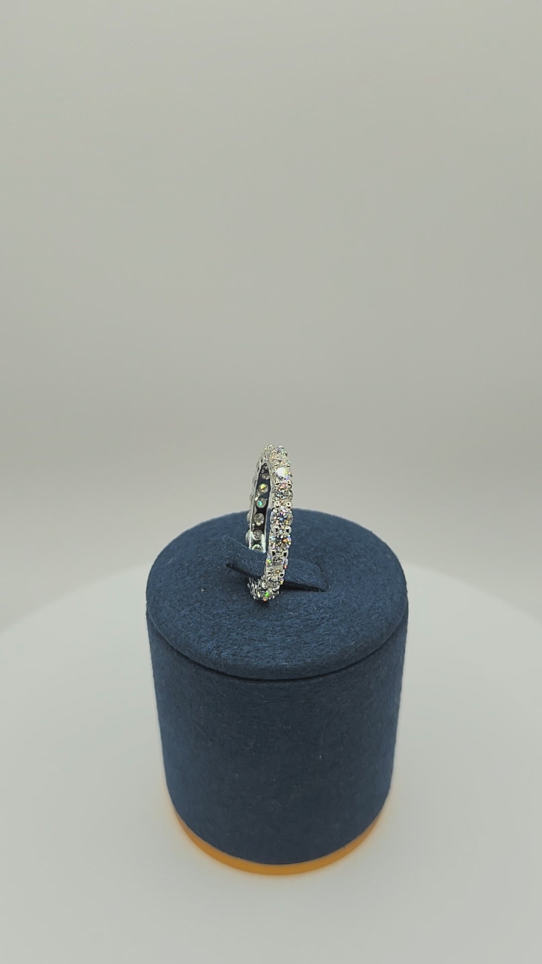 Moissanite_Ring_Aria