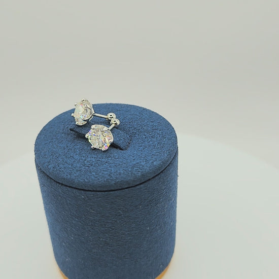 Moissanite_Earrings_Delight2