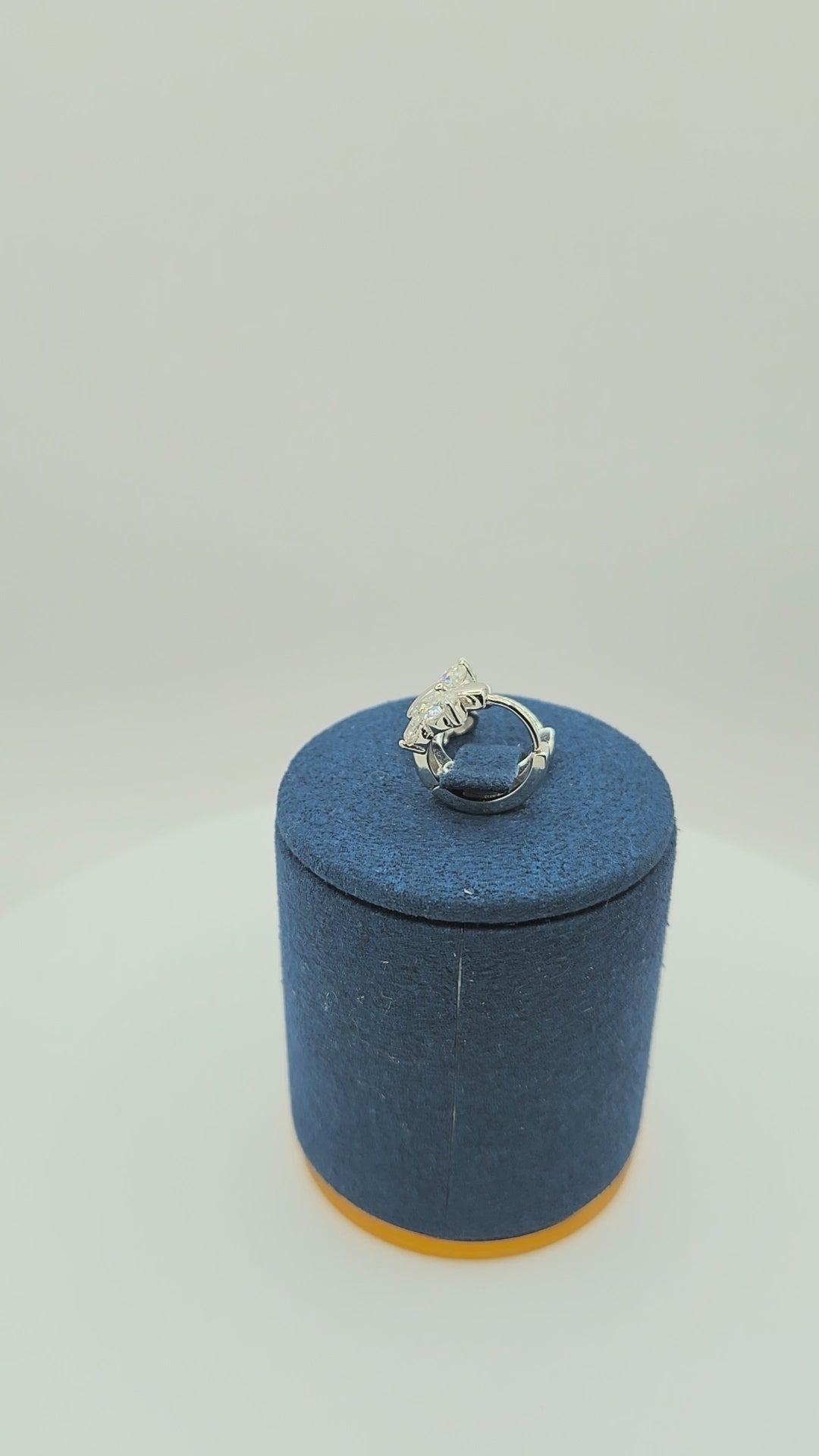 Moissanite_Earrings_Butterfly